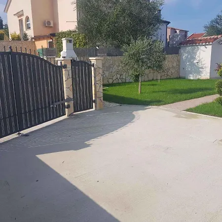 In Kastel/istrien 11975 Appartement Kaštel
