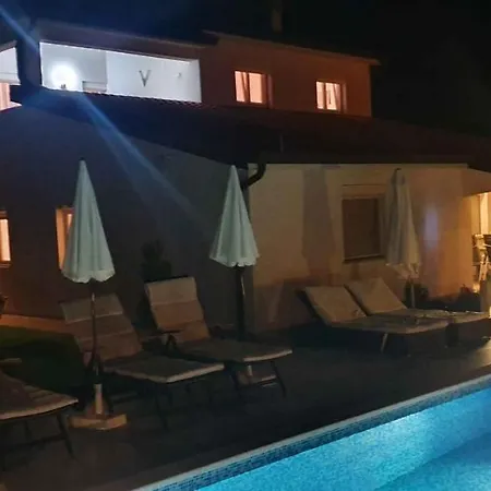 Appartement In Kastel/istrien 11975
