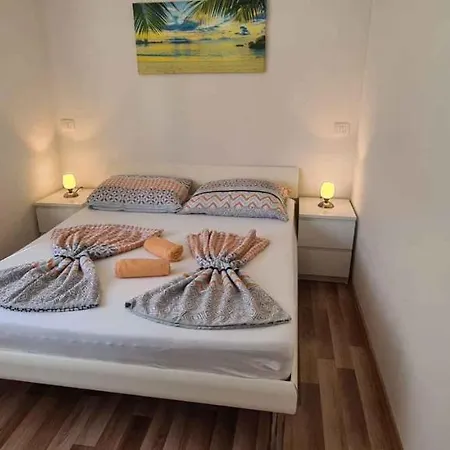 In Kastel/istrien 11975 Appartement